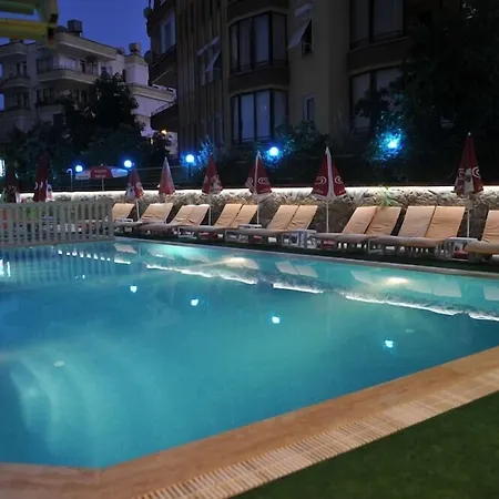 Ξενοδοχείο με διαμερίσματα Happy Homes