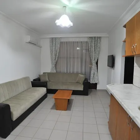 Ξενοδοχείο με διαμερίσματα Happy Homes 3*