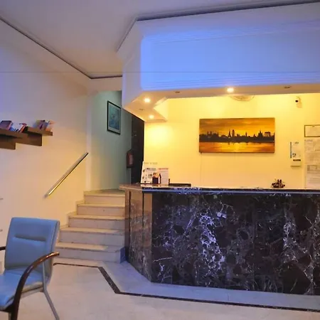 Happy Homes מלון דירות אלאניה