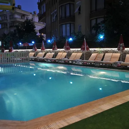 Happy Homes 3* 阿拉尼亚